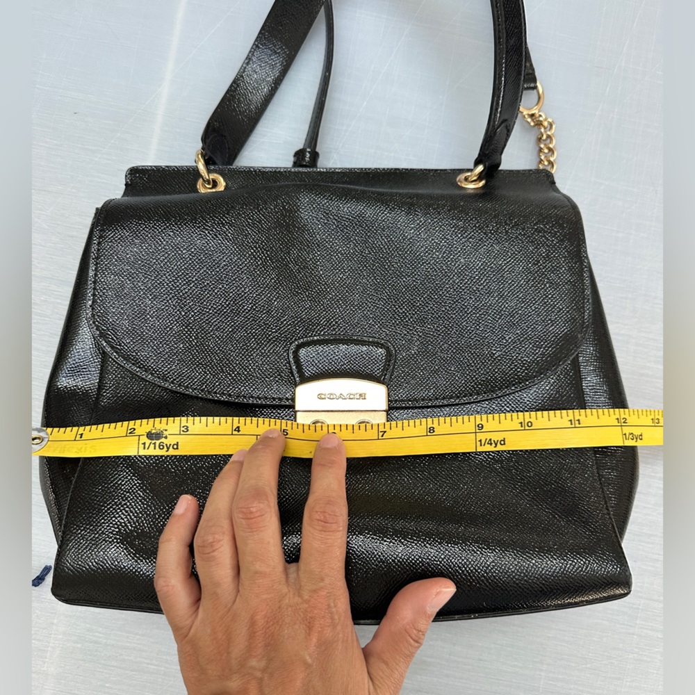 Coach Avery Flap Carryall Black Gold - Picture 9 of 13